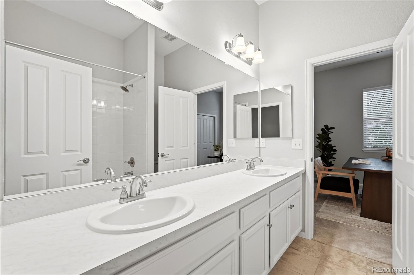 MLS Image #26 for 6807 s riverwood way,aurora, Colorado