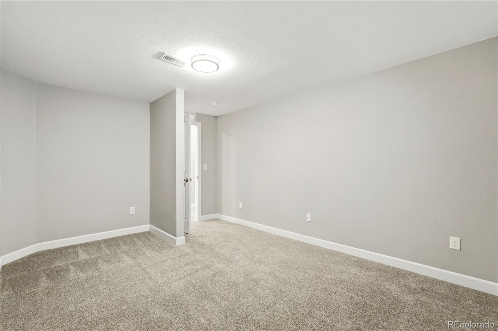 MLS Image #38 for 6807 s riverwood way,aurora, Colorado