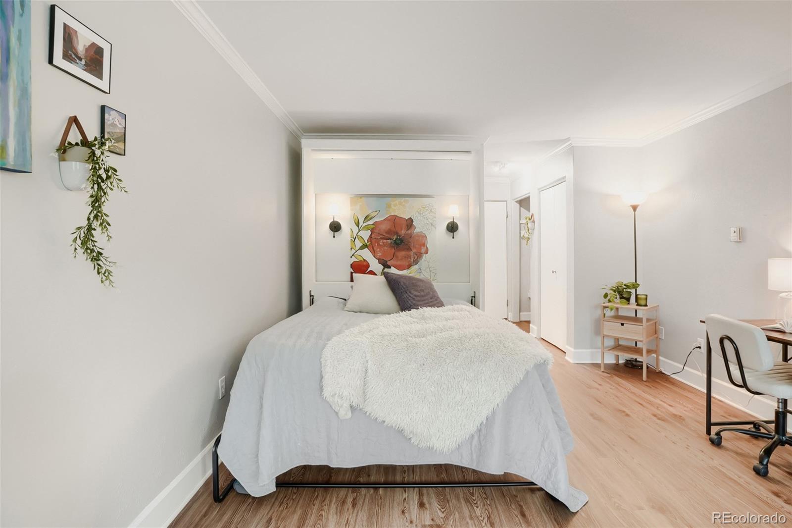 MLS Image #6 for 969 s pearl street,denver, Colorado