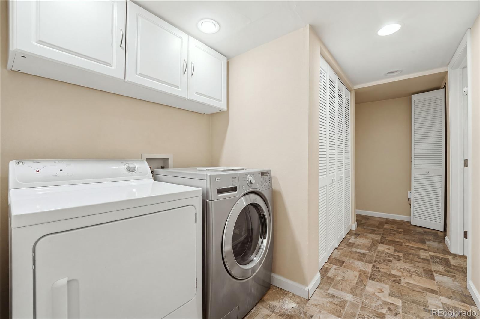 MLS Image #11 for 9352  wilmington court,highlands ranch, Colorado