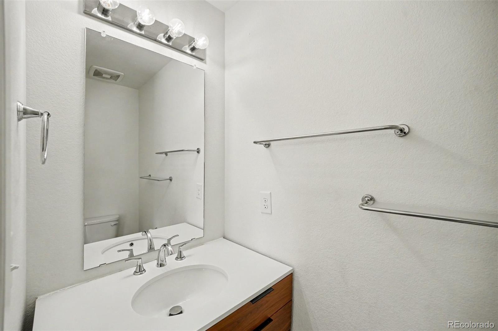 MLS Image #10 for 19189 e 55th avenue,denver, Colorado