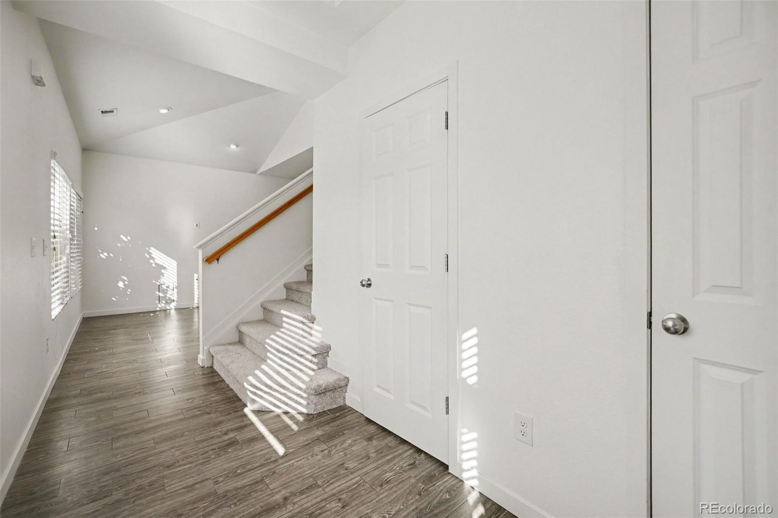 MLS Image #5 for 19189 e 55th avenue,denver, Colorado