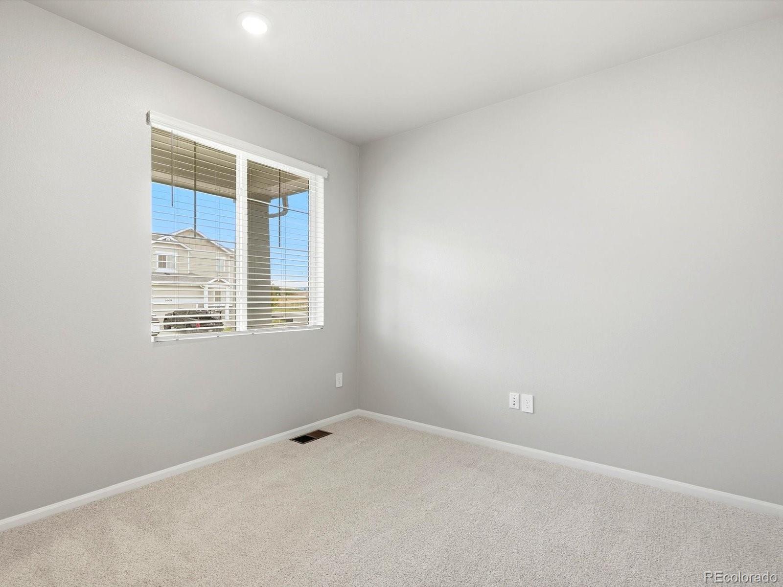 MLS Image #2 for 1609  rumley creek drive,windsor, Colorado