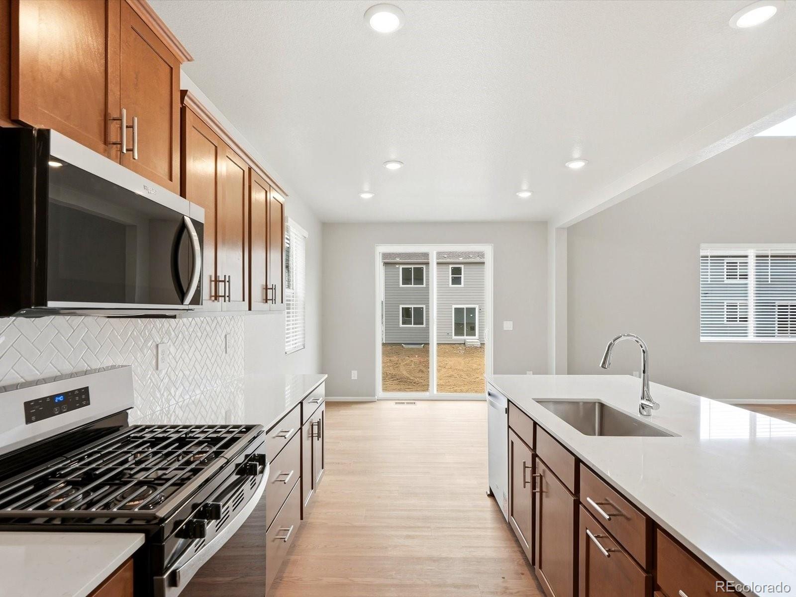 MLS Image #6 for 1609  rumley creek drive,windsor, Colorado
