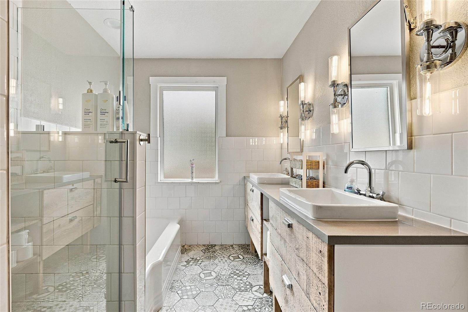 MLS Image #13 for 3101 s logan street,englewood, Colorado