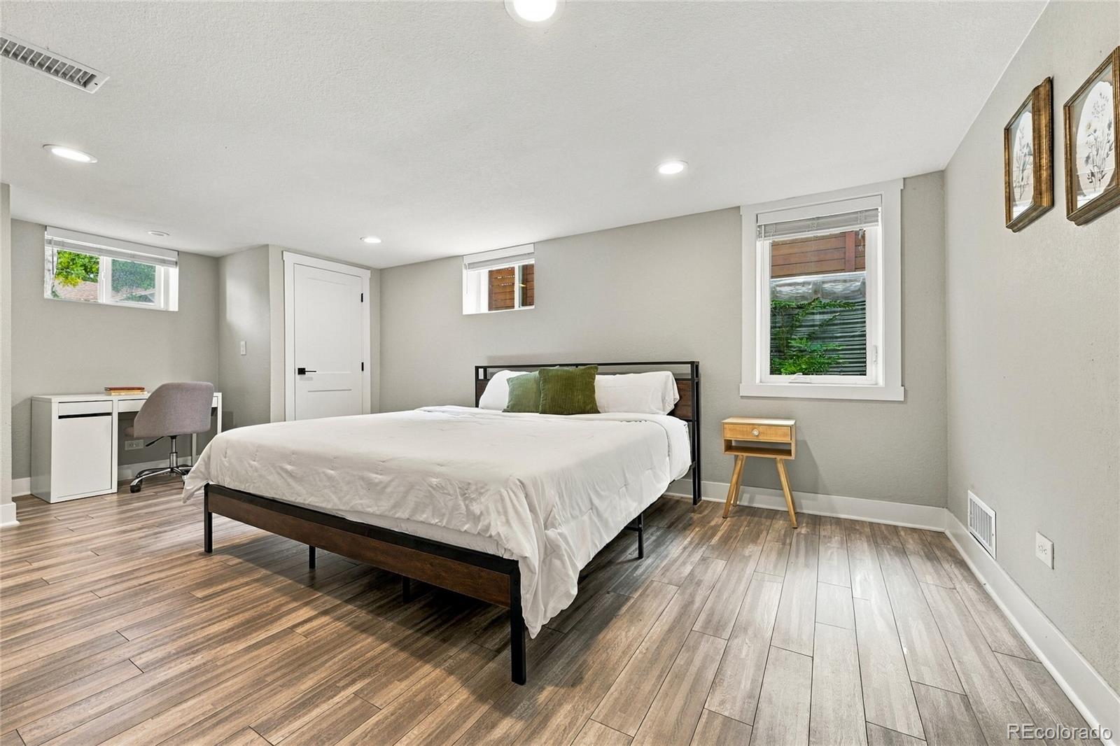 MLS Image #18 for 3101 s logan street,englewood, Colorado