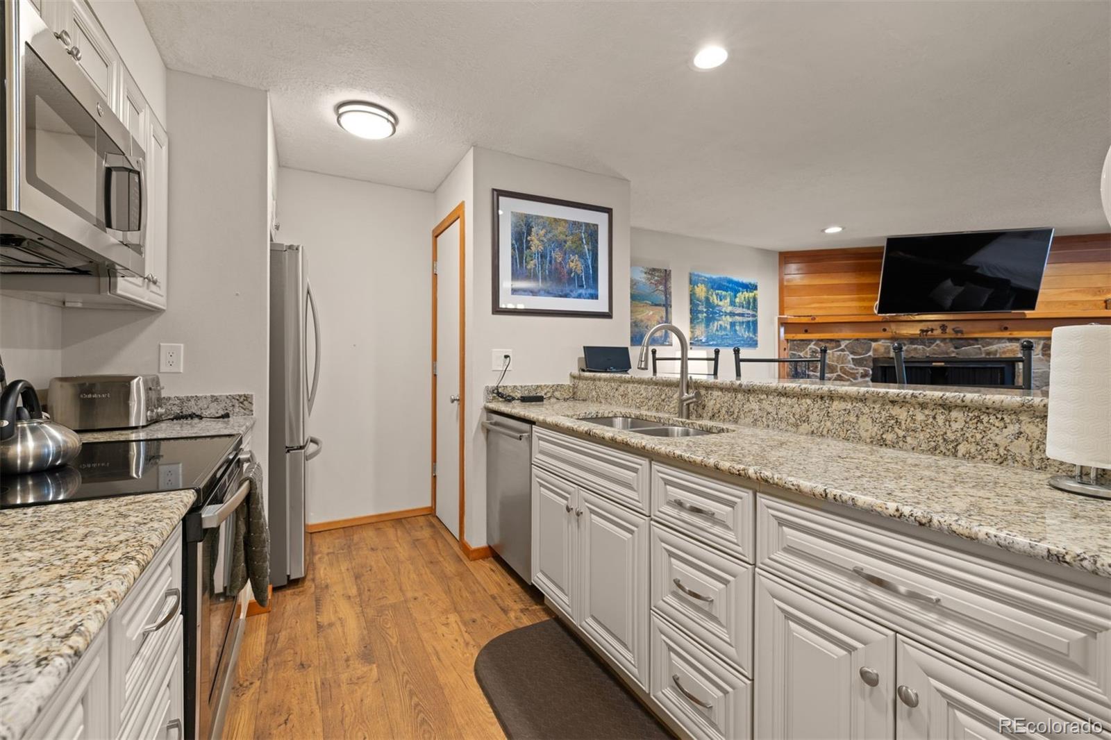 MLS Image #13 for 22320  us highway 6 ,keystone, Colorado