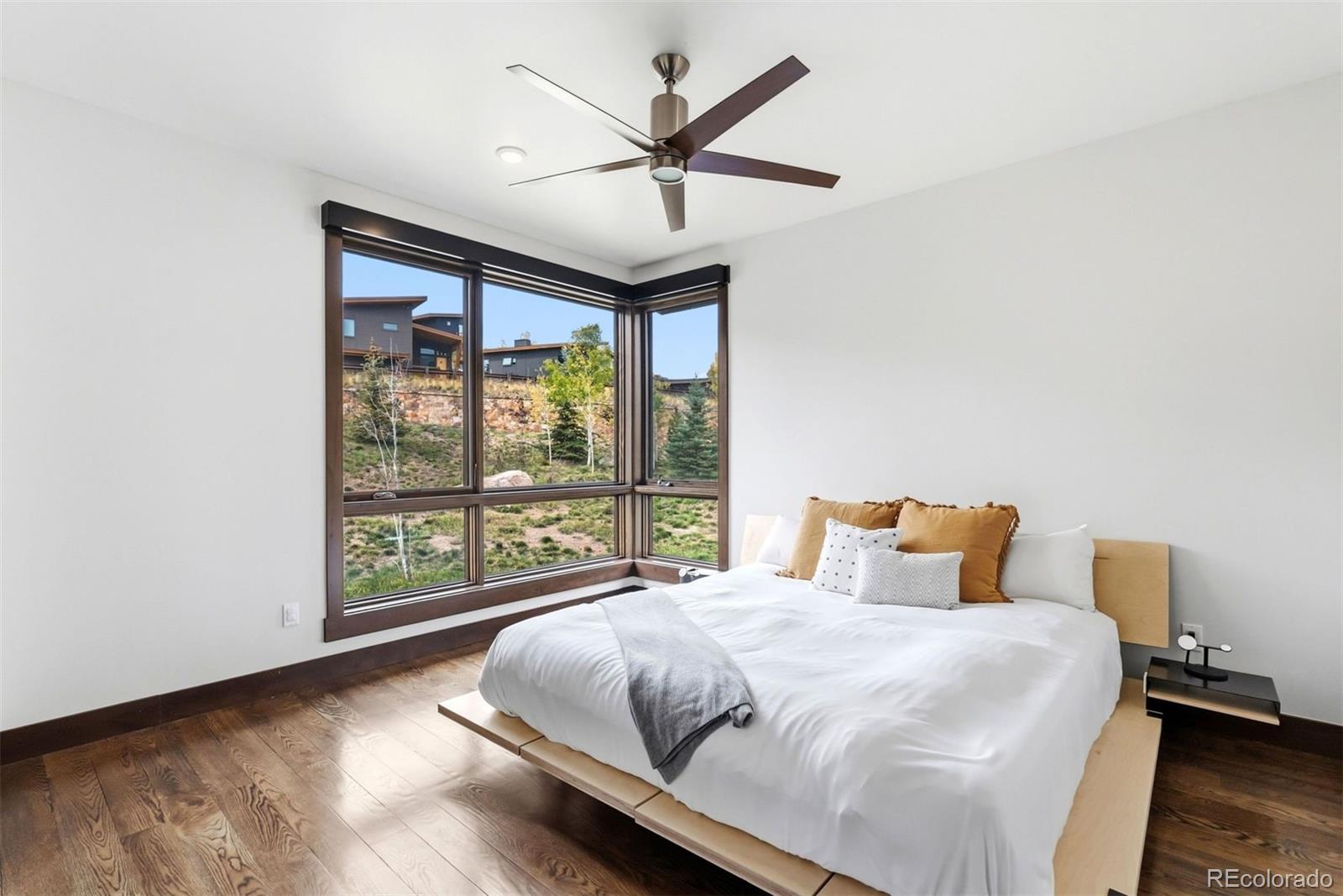 MLS Image #18 for 36  coumbe crossing,silverthorne, Colorado