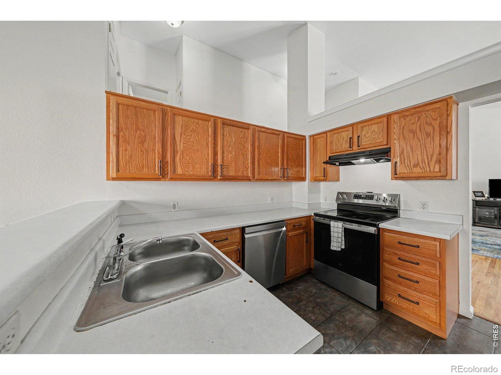 MLS Image #15 for 323  monmouth avenue,firestone, Colorado