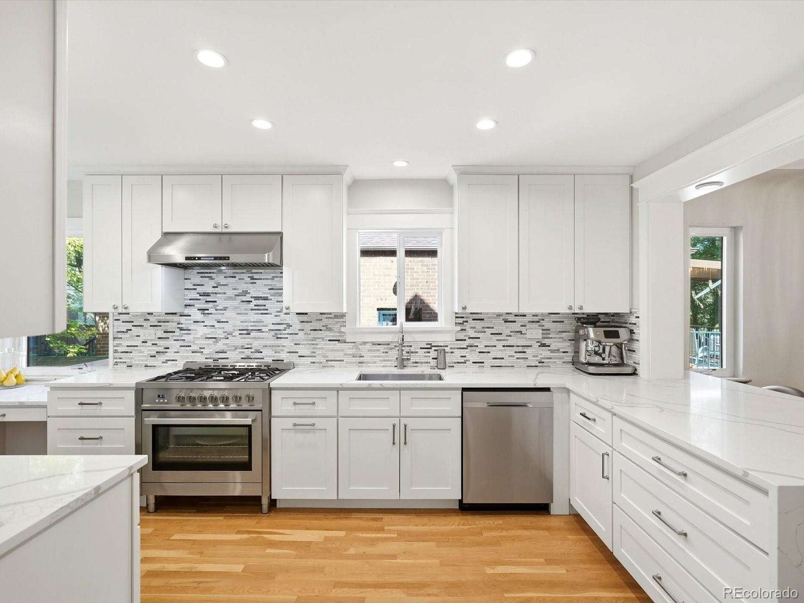 MLS Image #19 for 2335  kearney street,denver, Colorado
