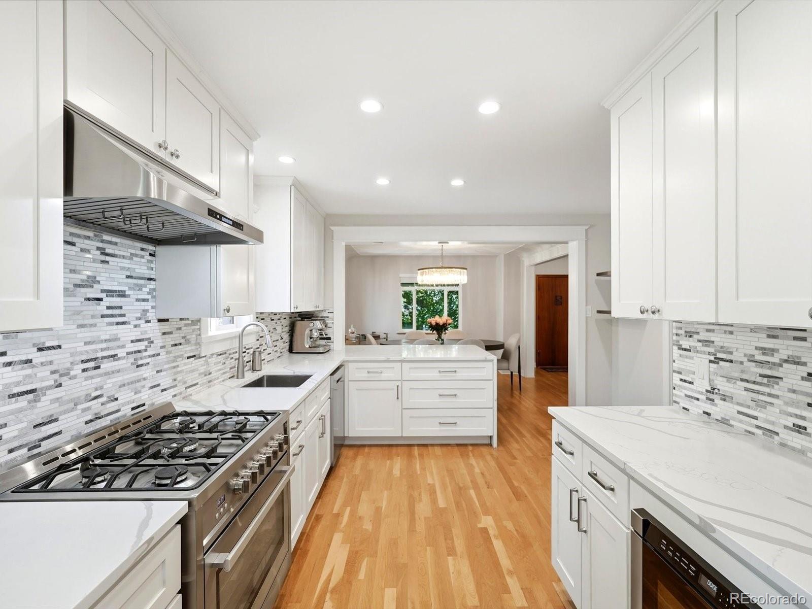 MLS Image #21 for 2335  kearney street,denver, Colorado