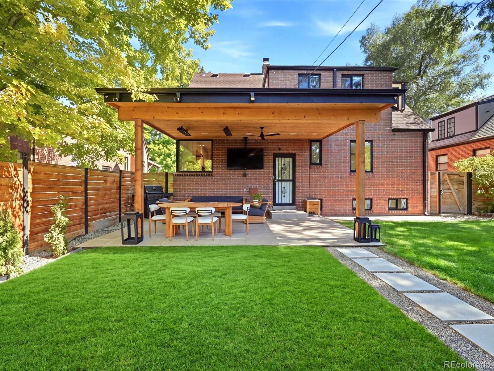MLS Image #3 for 2335  kearney street,denver, Colorado