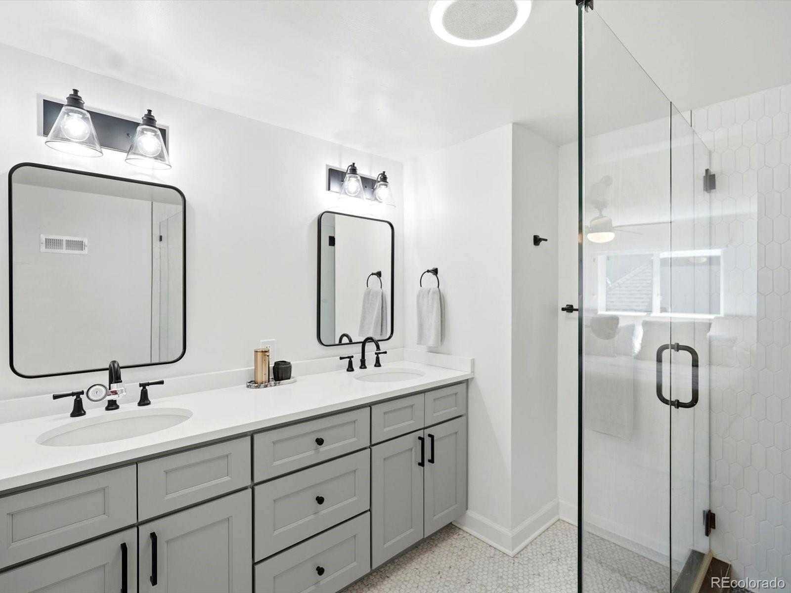 MLS Image #34 for 2335  kearney street,denver, Colorado
