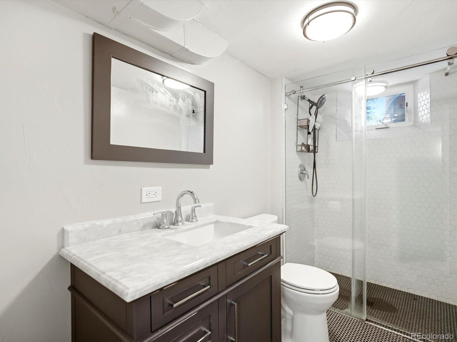 MLS Image #39 for 2335  kearney street,denver, Colorado