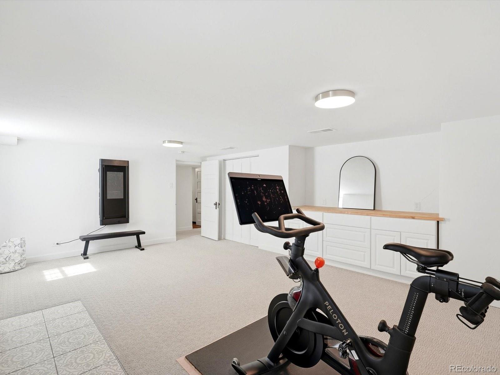 MLS Image #41 for 2335  kearney street,denver, Colorado