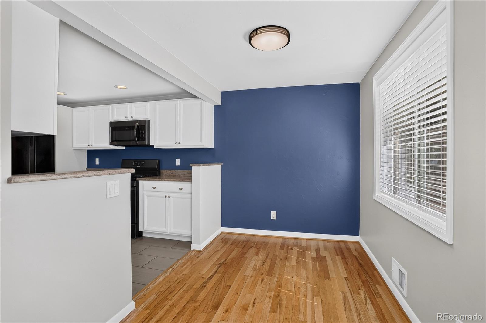 MLS Image #10 for 9823 w 53rd avenue,arvada, Colorado