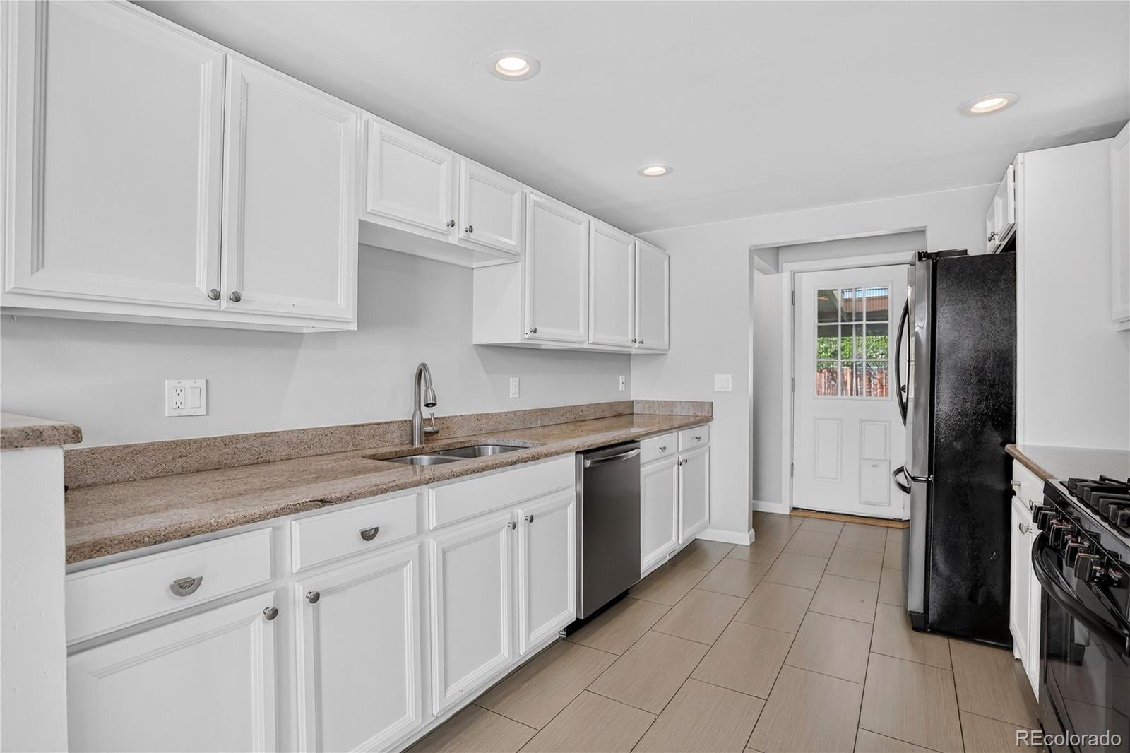 MLS Image #13 for 9823 w 53rd avenue,arvada, Colorado