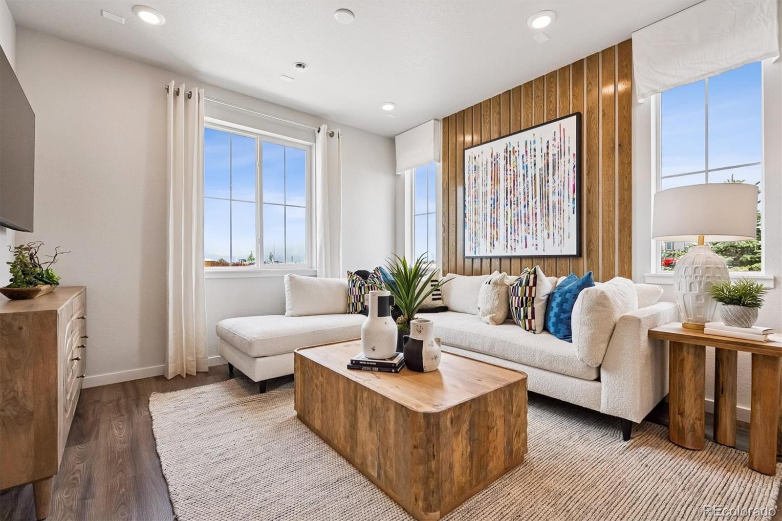 MLS Image #5 for 4603 n versailles street,aurora, Colorado