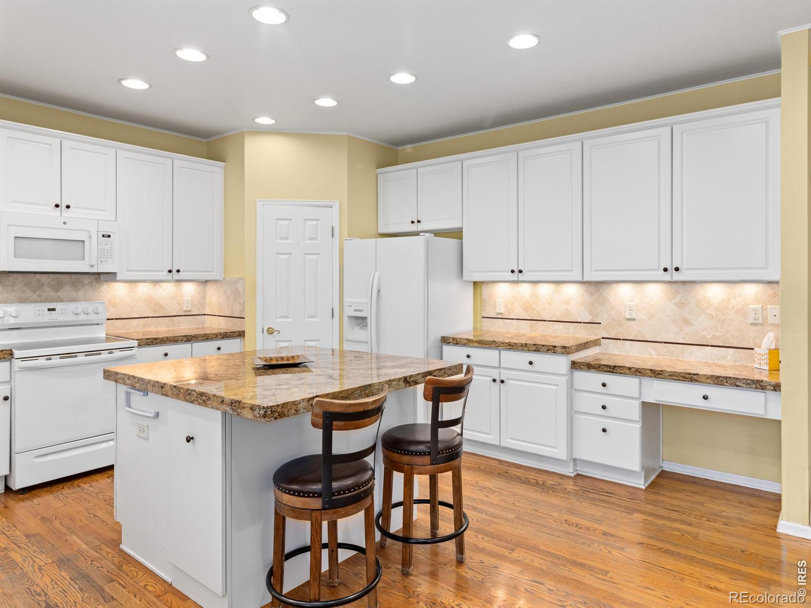 MLS Image #11 for 1586  goshawk drive,longmont, Colorado