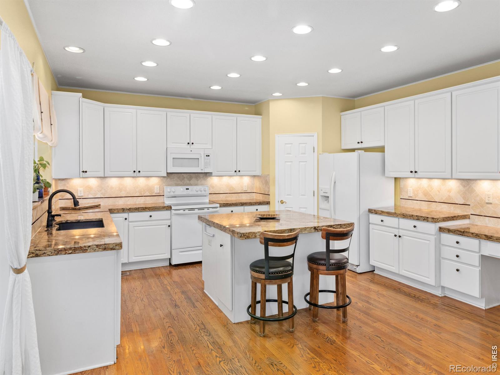 MLS Image #8 for 1586  goshawk drive,longmont, Colorado