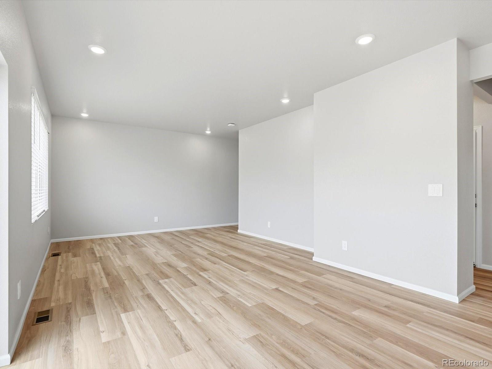 MLS Image #10 for 7355  27th street lane,greeley, Colorado
