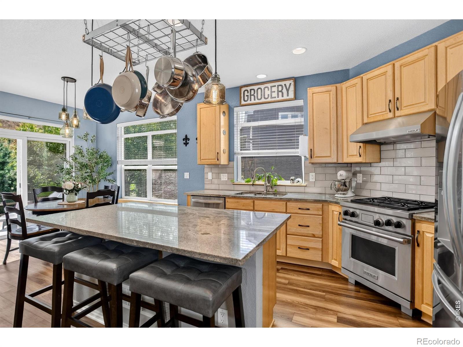 MLS Image #10 for 103  bohn court,lyons, Colorado