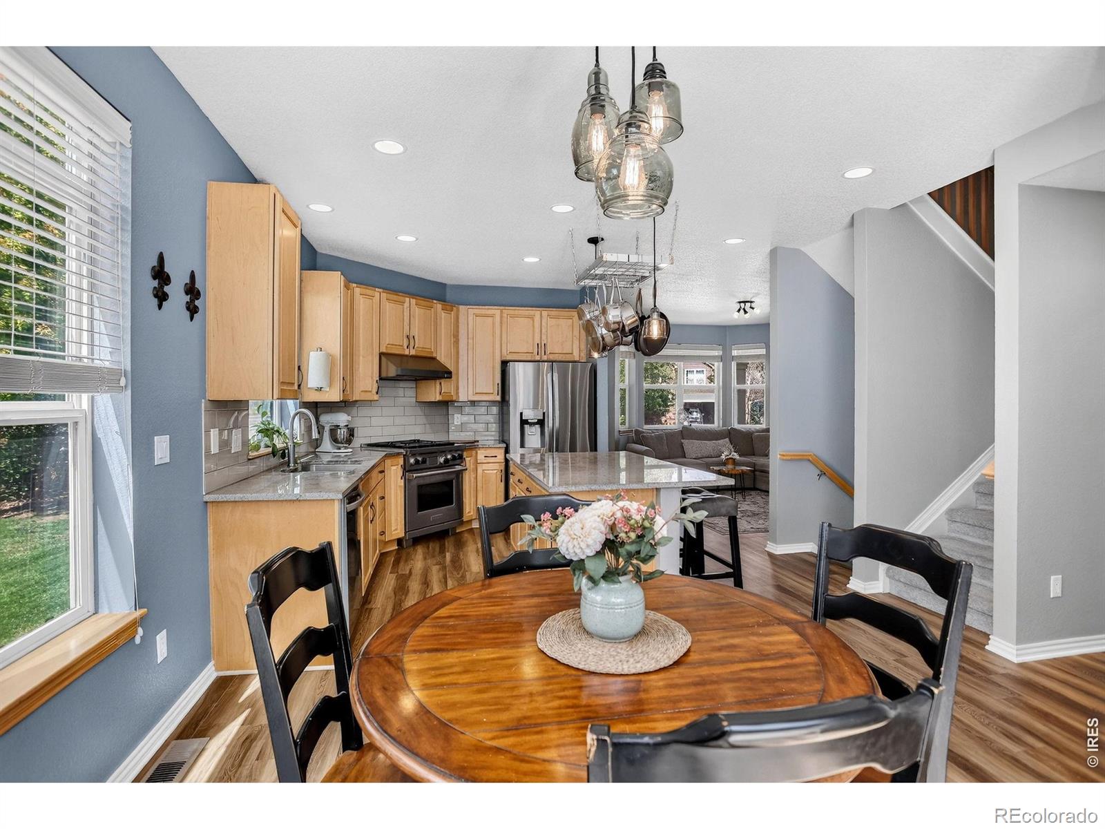 MLS Image #15 for 103  bohn court,lyons, Colorado