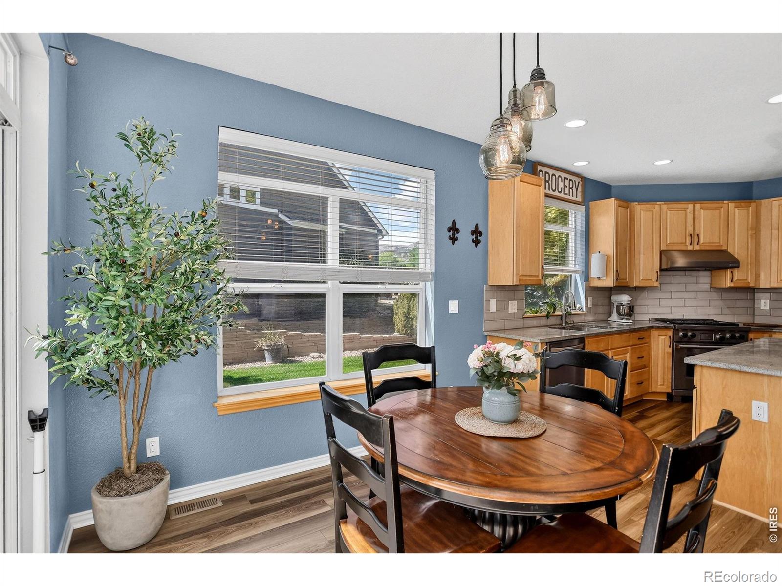 MLS Image #16 for 103  bohn court,lyons, Colorado