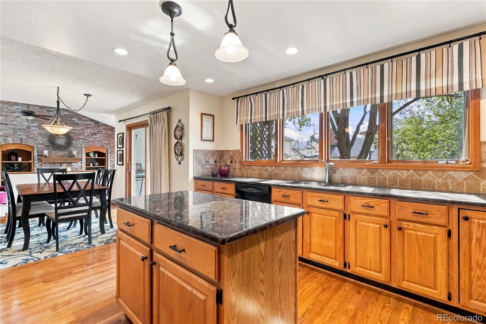MLS Image #13 for 16140 e prentice lane,centennial, Colorado