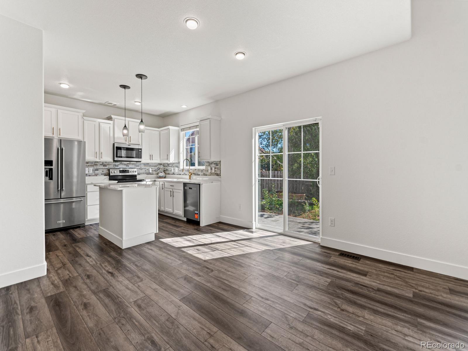 MLS Image #13 for 25774 e 1st place,aurora, Colorado