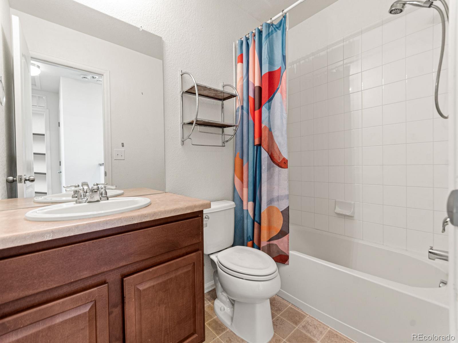 MLS Image #31 for 25774 e 1st place,aurora, Colorado