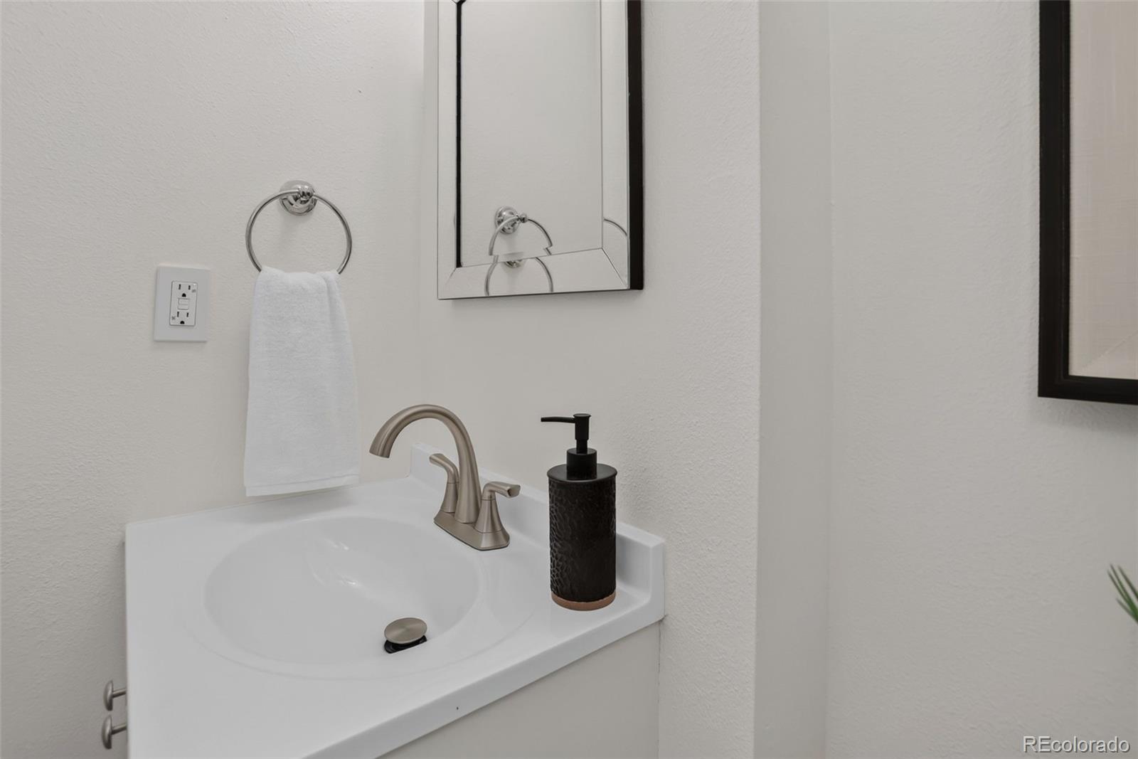 MLS Image #16 for 8855 w colorado place,lakewood, Colorado