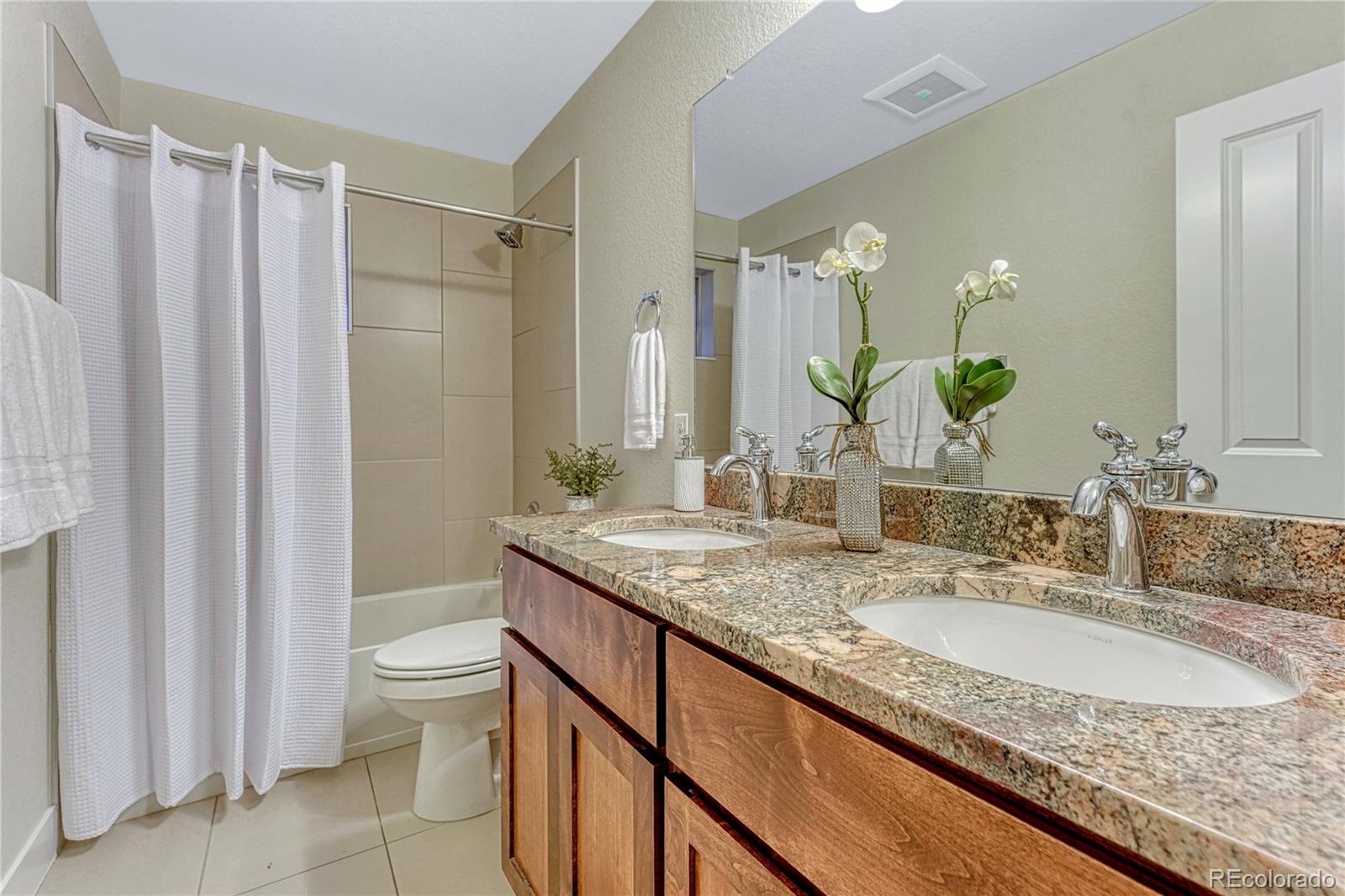 MLS Image #25 for 3260  spruce street,denver, Colorado
