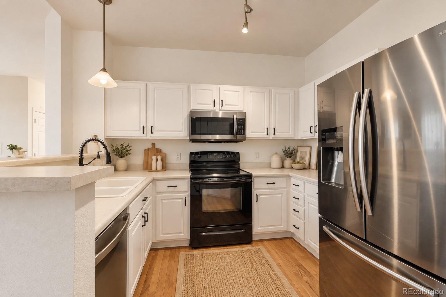 MLS Image #6 for 8527 s upham way,littleton, Colorado