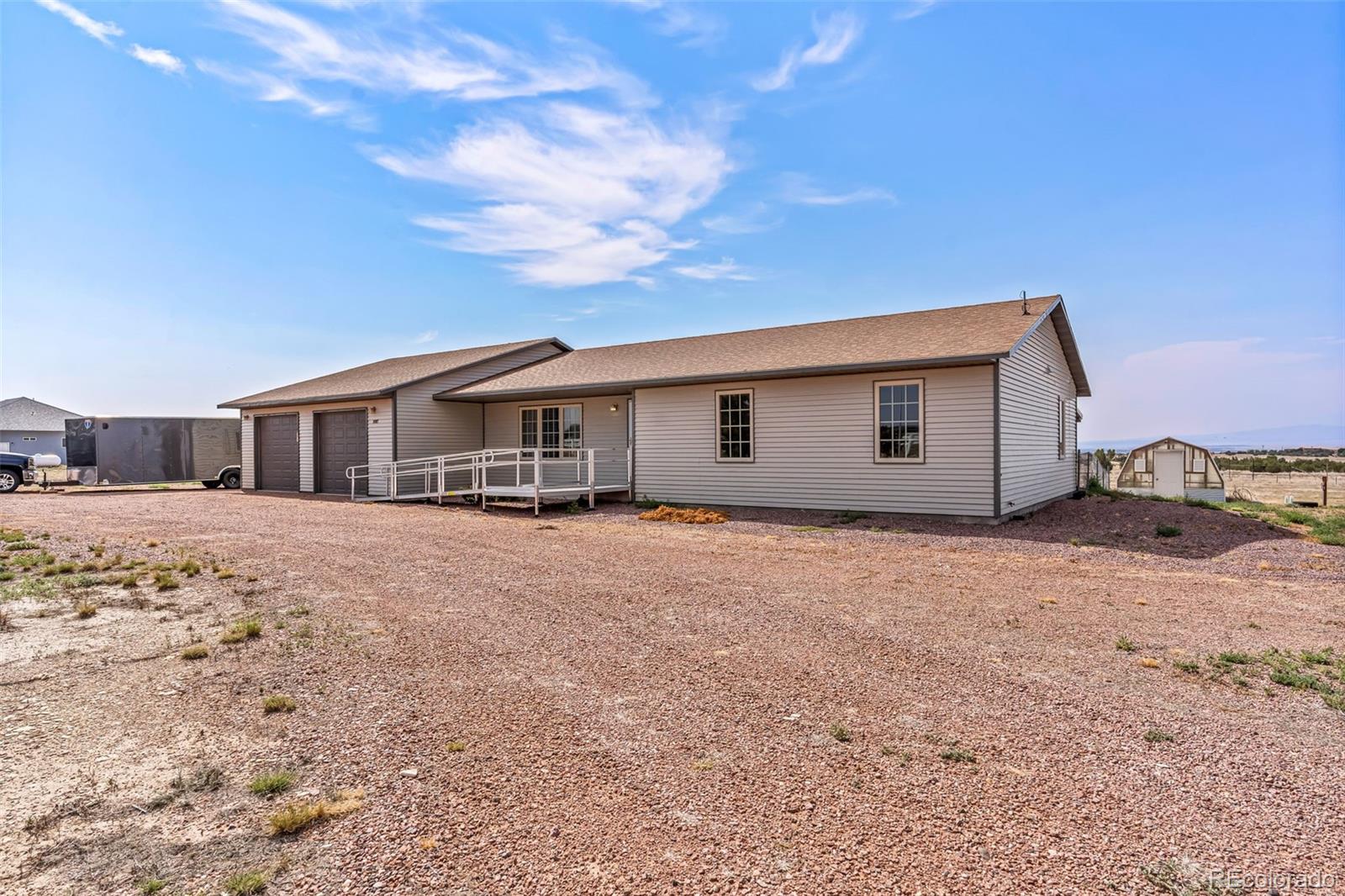 MLS Image #3 for 1407  top notch trail,penrose, Colorado