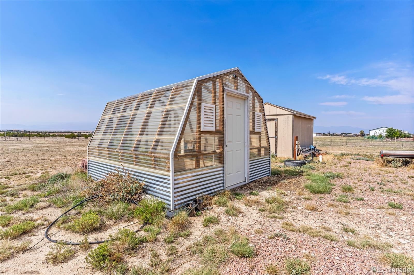 MLS Image #38 for 1407  top notch trail,penrose, Colorado