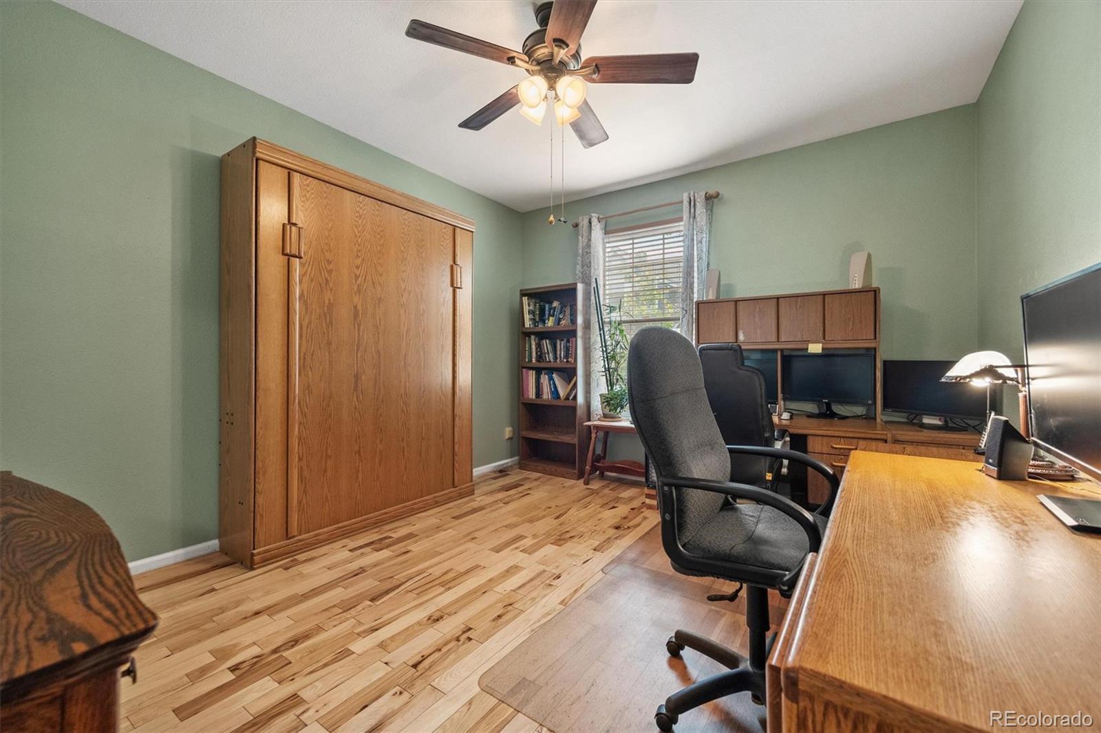 MLS Image #20 for 927 s evanston circle,aurora, Colorado