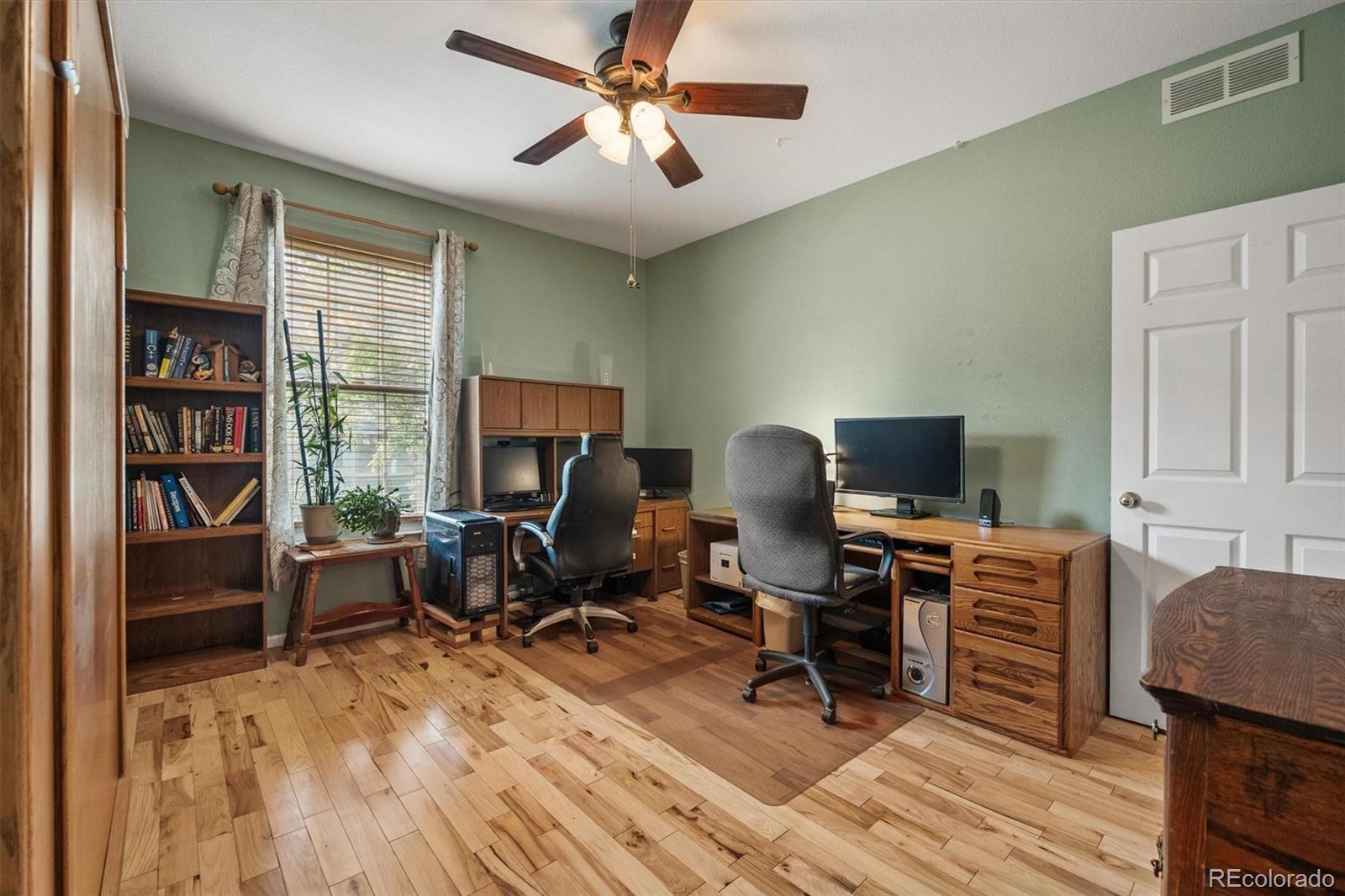 MLS Image #21 for 927 s evanston circle,aurora, Colorado