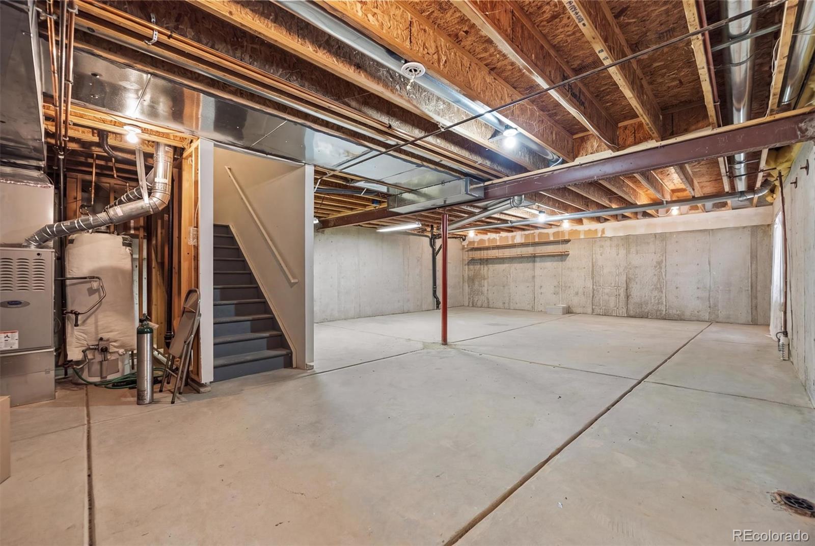 MLS Image #23 for 927 s evanston circle,aurora, Colorado
