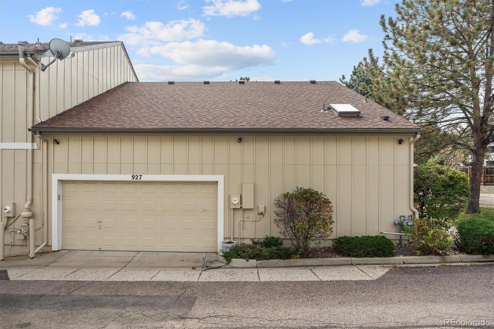 MLS Image #28 for 927 s evanston circle,aurora, Colorado