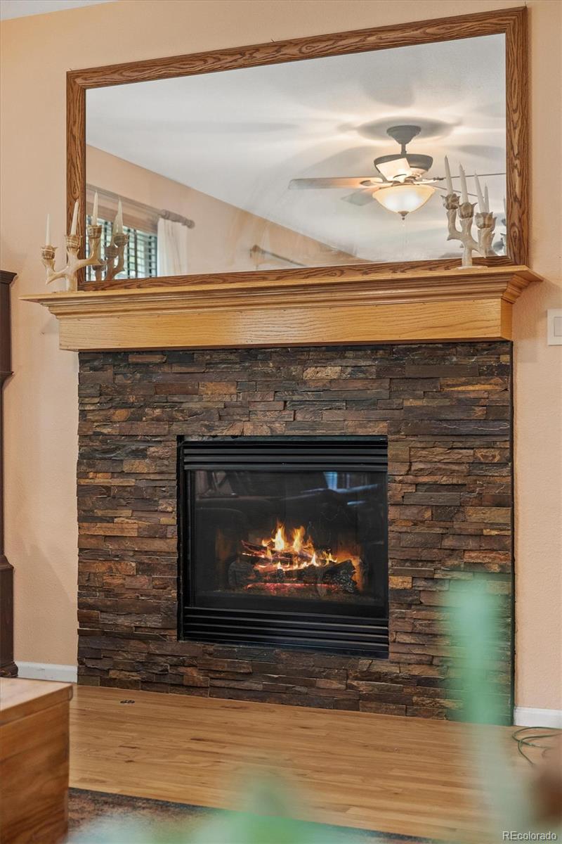 MLS Image #3 for 927 s evanston circle,aurora, Colorado