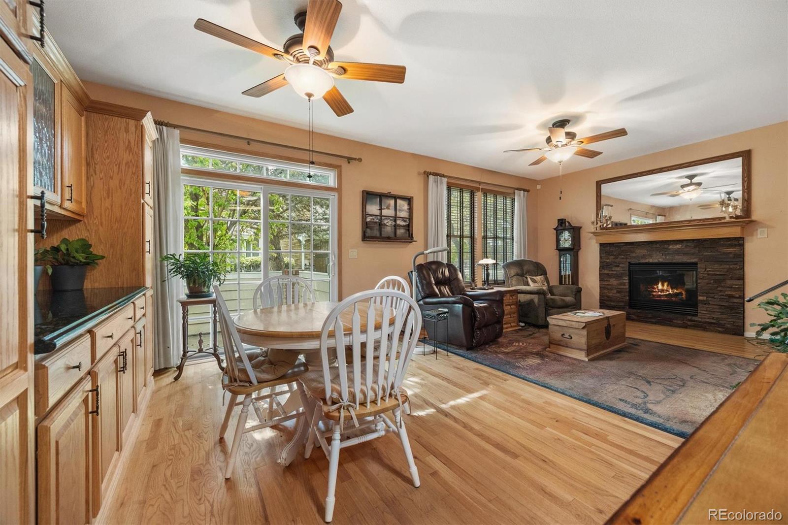 MLS Image #6 for 927 s evanston circle,aurora, Colorado