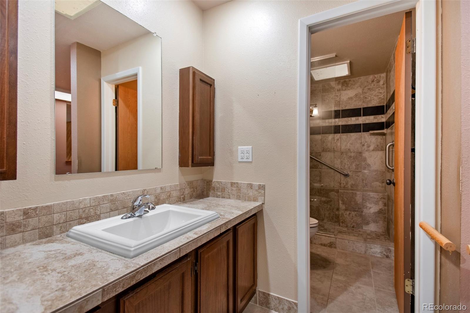 MLS Image #17 for 1151 s yosemite way 26,denver, Colorado