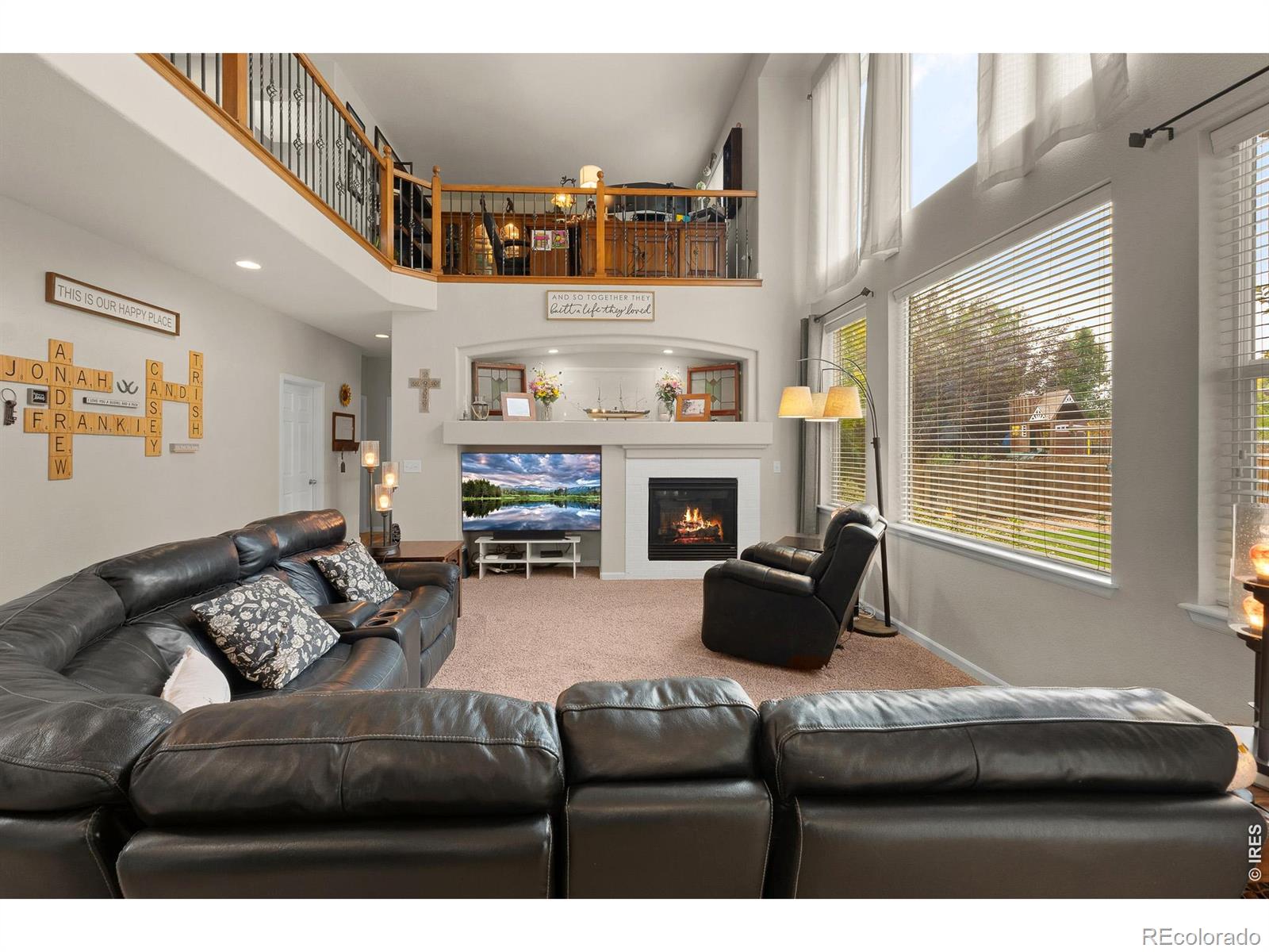 MLS Image #10 for 2774  blue acona way,johnstown, Colorado
