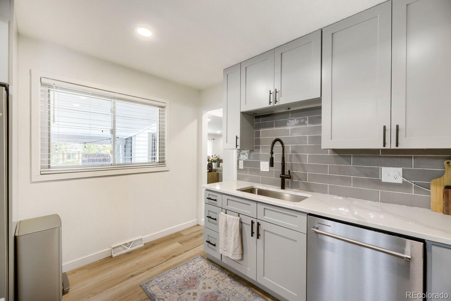 MLS Image #6 for 3325 w arlington avenue,littleton, Colorado