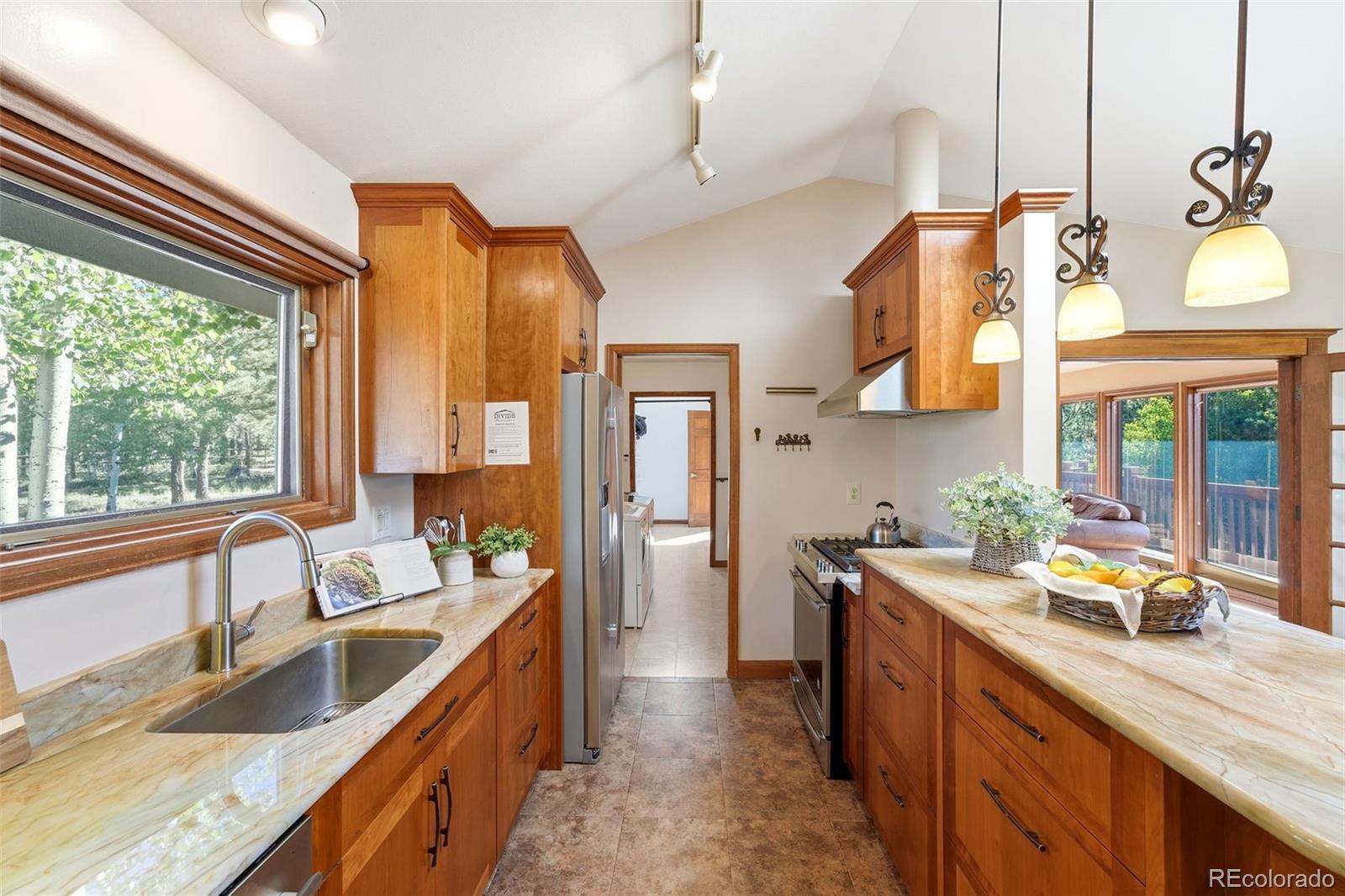 MLS Image #11 for 1509  county road 25 ,divide, Colorado