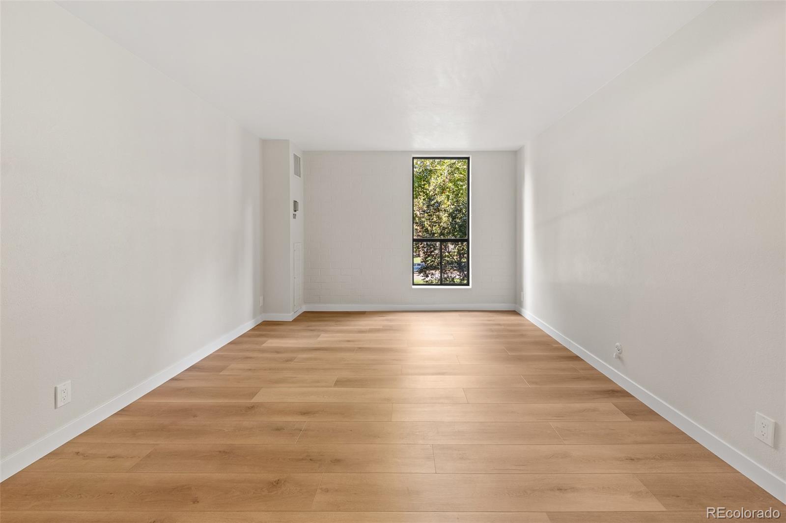 MLS Image #30 for 460 s marion parkway 254,denver, Colorado