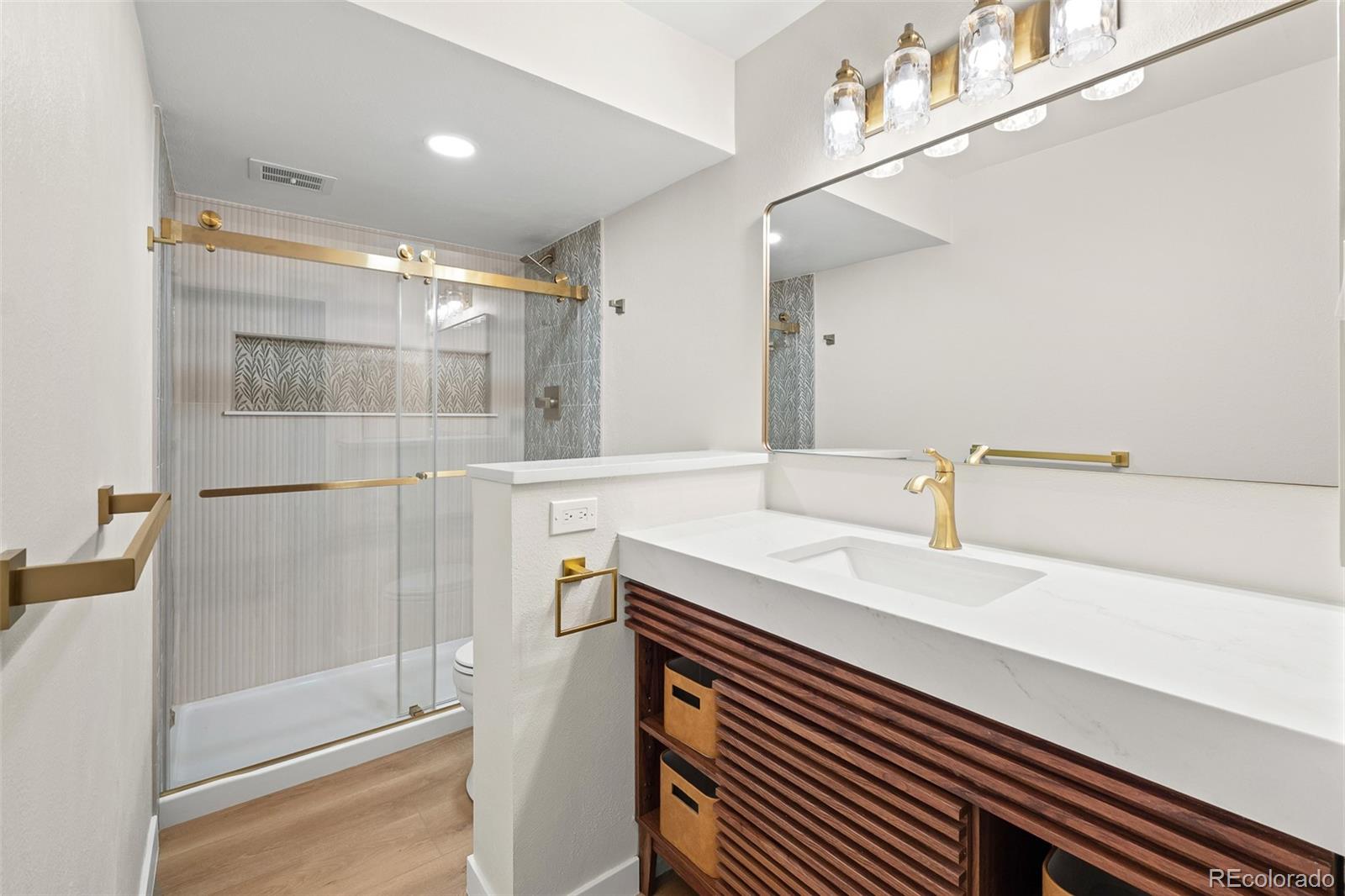 MLS Image #32 for 460 s marion parkway 254,denver, Colorado