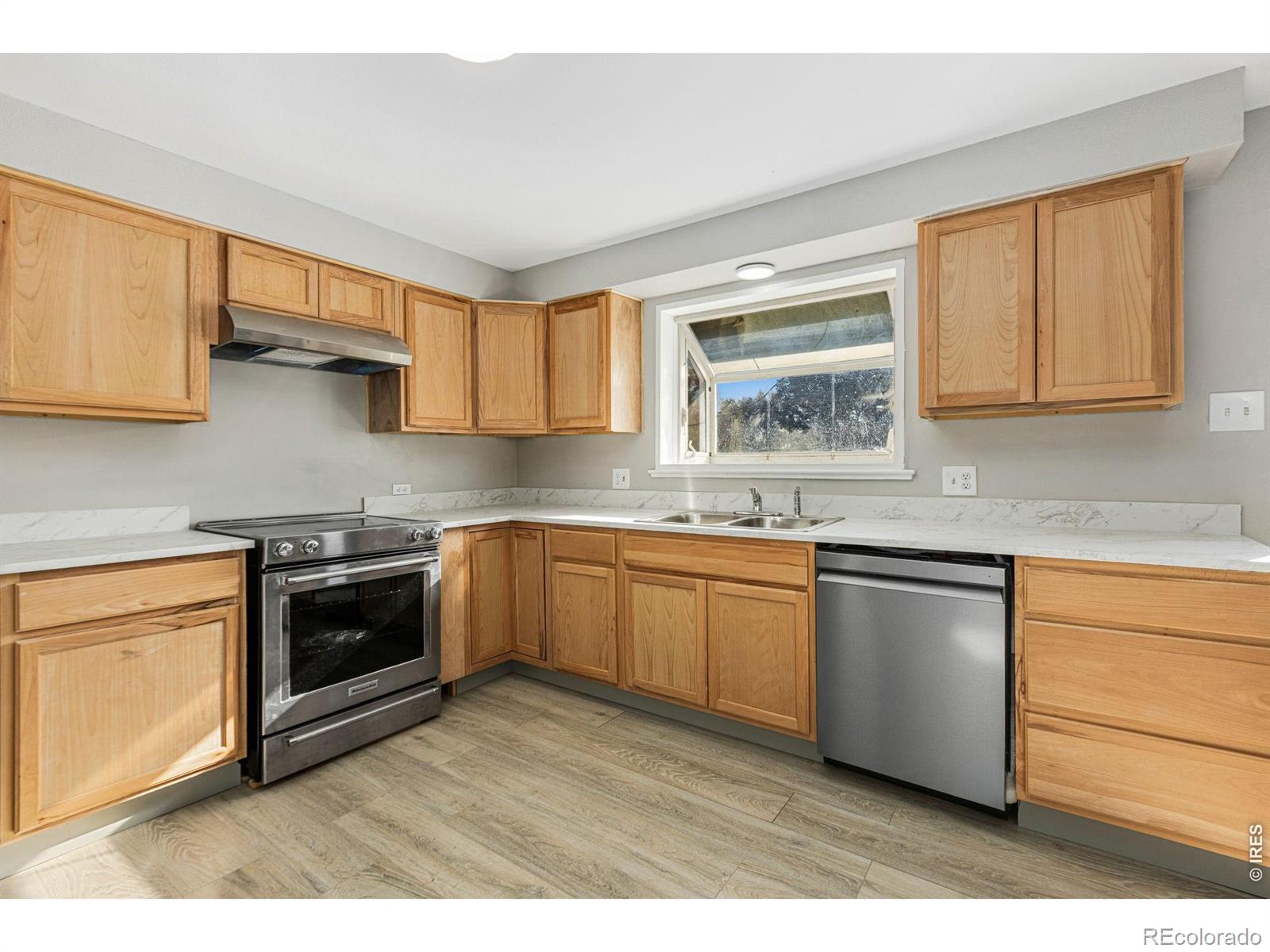 MLS Image #6 for 2169  c street,greeley, Colorado