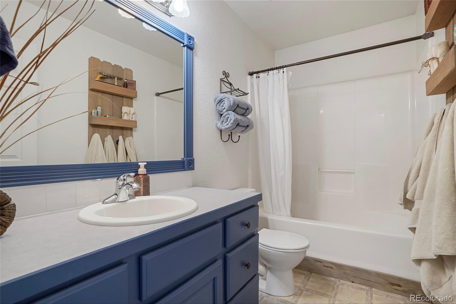MLS Image #16 for 1132  101st avenue court,greeley, Colorado